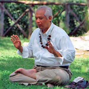 GMCKS-in-lotus-position_2